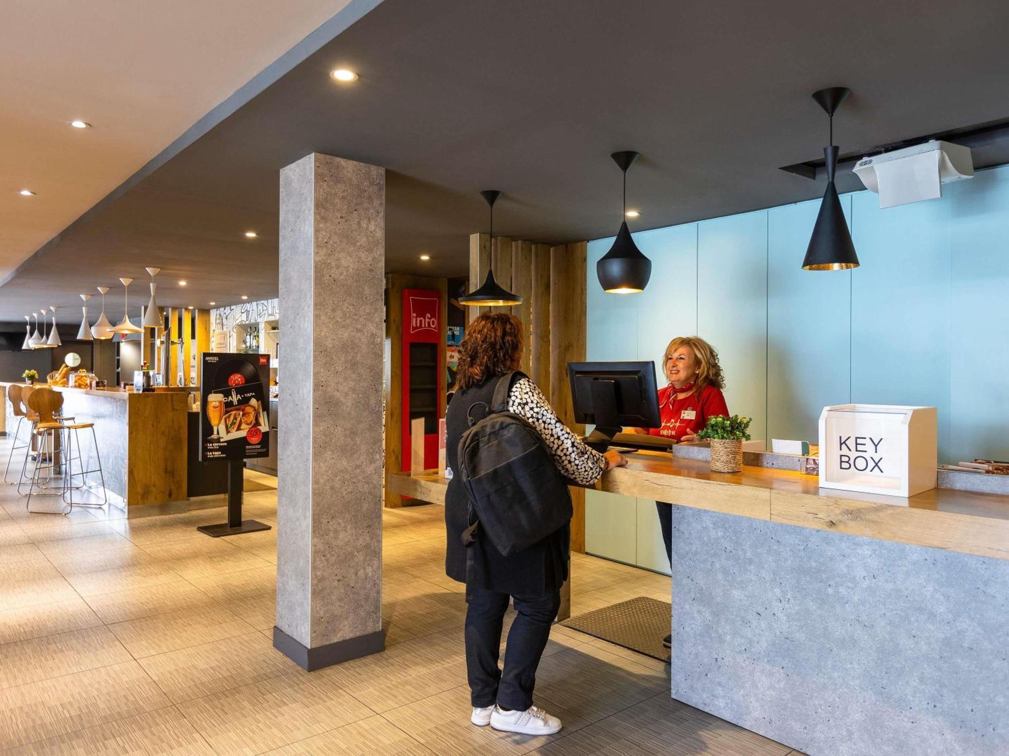 Ibis Bilbao Barakaldo Hotel Luaran gambar